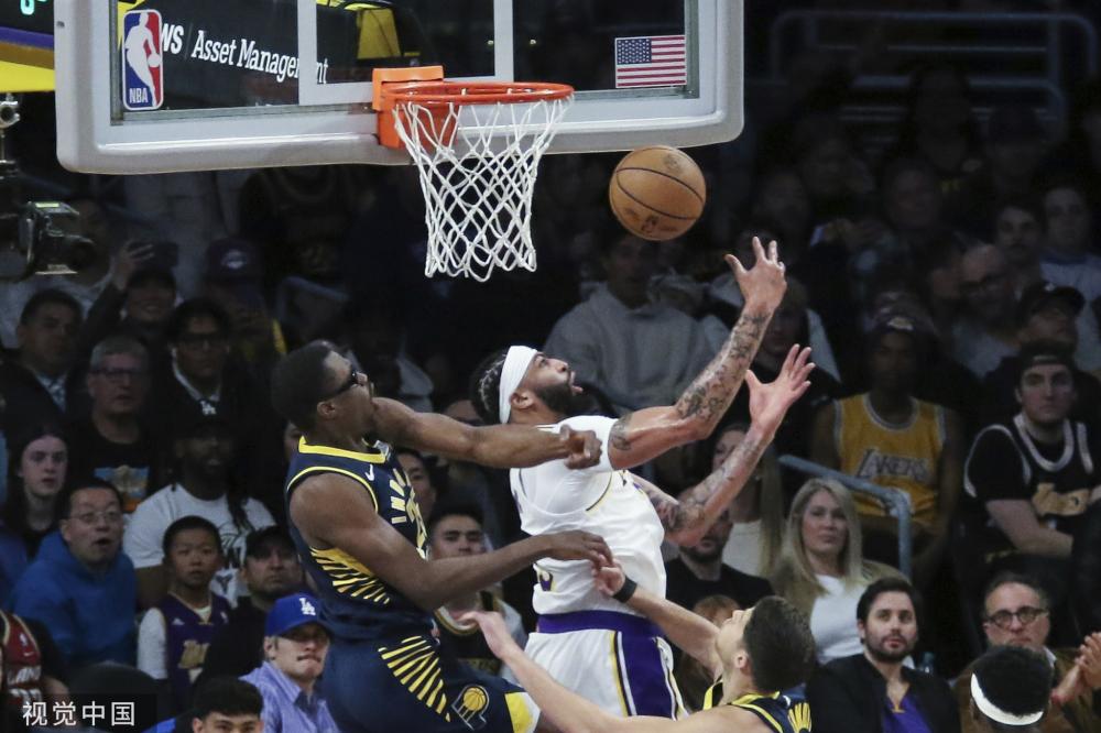 雄鹿在比赛 雄鹿在比赛