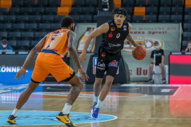 也提升了他 也提升了他